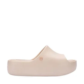 Melissa Free Platform Slide