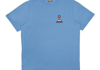 Camiseta Manga Curta Game Boy Drop Dead (AZUL CLARO)